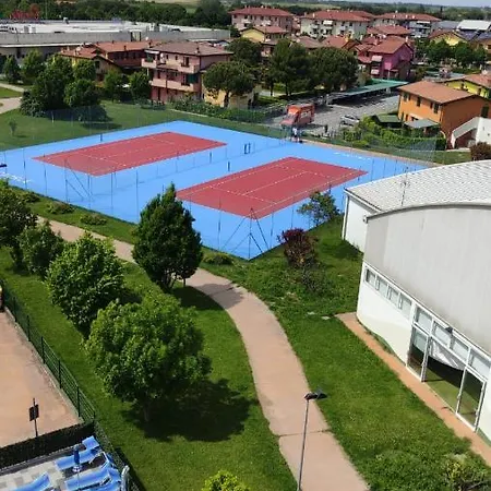 Апарт-отель Villaggio Margherita Каорле