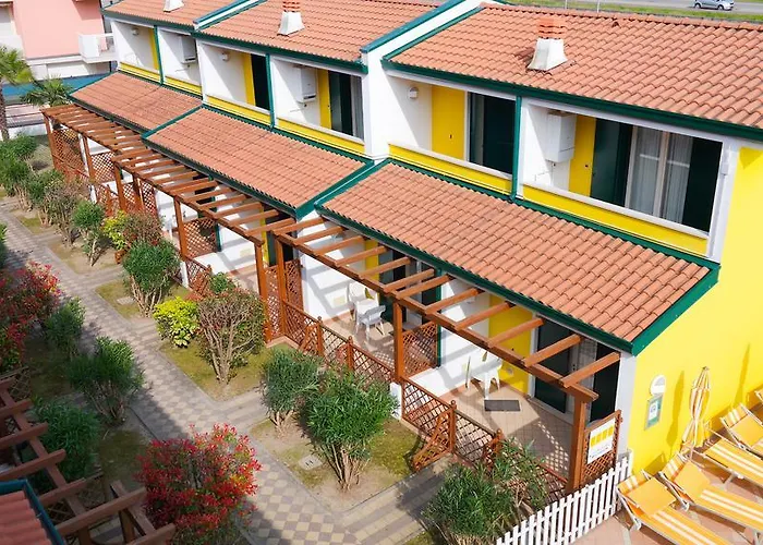 Villaggio Margherita Апарт-отель 4*