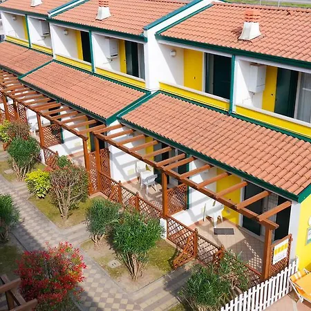 Villaggio Margherita Apartahotel 4*