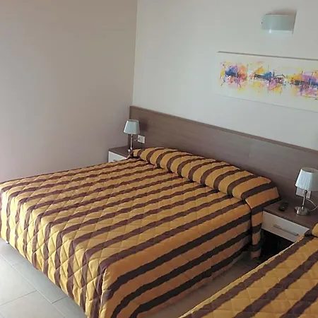 Villaggio Margherita كاوْرلي