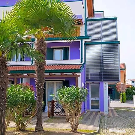 Villaggio Margherita 4* קאורלה