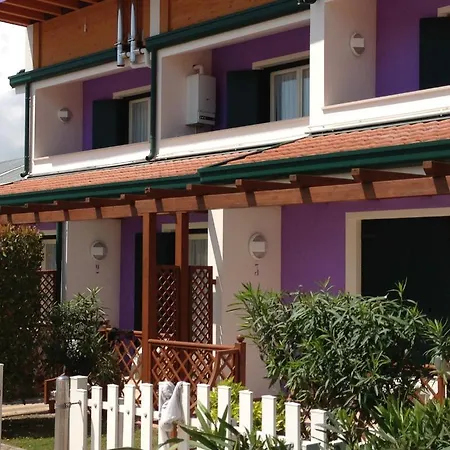 Apartahotel Villaggio Margherita 4*